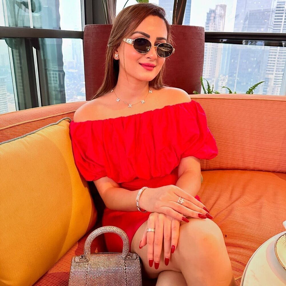 ZARA RED RUFFLE MINI DRESS - Picture 7 of 7